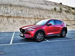 Gris Nuevo 2025 Mazda 3 Exclusive-Line Berlina | 31.490 € (Precio justo)