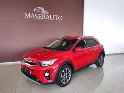 Rojo Usado 2019 Kia Stonic SUV | 16.500 € (Un poco caro)