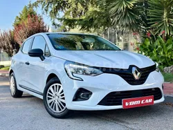 Blanco Usado 2021 Renault Clio V Business Berlina | 8990 € (Buen precio)