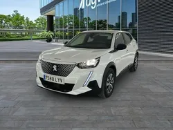Usado 2022 Peugeot e-2008 Active SUV | 16.400 € (Buen precio)