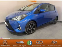 Azul Usado 2017 Toyota Yaris Hybrid Berlina | 15.990 € (Caro)