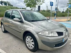 Beige Usado 2007 Renault Mégane II Dynamique Berlina | 3500 € (Precio justo)
