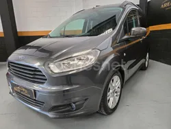 Verde Usado 2016 Ford Tourneo Courier Titanium Monovolumen | 12.995 € (Un poco caro)