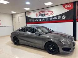 Gris / plata Usado 2014 Mercedes CLA220 AMG line Berlina | 15.900 € (Precio justo)