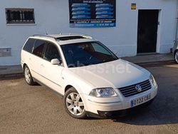 Blanco Usado 2002 VW Passat Highline Familiar | 3790 €