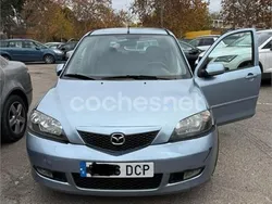 Azul Usado 2004 Mazda 2 Sportive Berlina | 1500 €