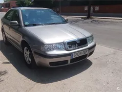 Gris / plata Usado 2008 Skoda Octavia Tour Berlina | 3500 € (Precio justo)
