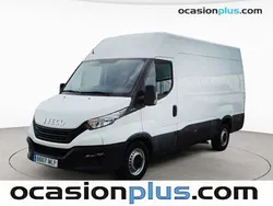 Blanco Usado 2023 Iveco Daily Berlina | 30.900 € (Precio justo)