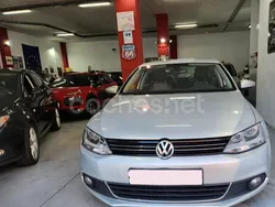 Gris / plata Usado 2012 VW Jetta Sport Berlina | 6200 € (Precio justo)