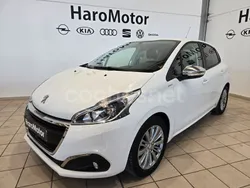 Blanco Usado 2018 Peugeot 208 Style Utilitario | 8990 € (Precio justo)