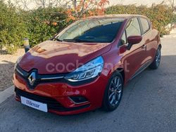 Granate Usado 2017 Renault Clio IV Zen Berlina | 10.690 € (Un poco caro)