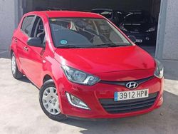 Rojo Usado 2013 Hyundai i20 Utilitario | 5995 € (Buen precio)