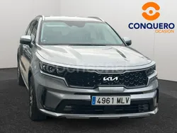 Gris Usado 2023 Kia Sorento SUV | 44.750 € (Precio justo)