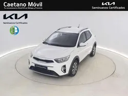 Blanco Usado 2024 Kia Stonic SUV | 16.990 € (Precio justo)