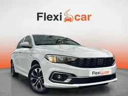 Blanco Usado 2022 Fiat Tipo Cross Berlina | 11.990 € (Buen precio)