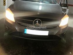 Gris / plata Usado 2014 Mercedes A180 Style Berlina | 11.200 € (Precio justo)