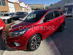 Rojo Usado 2019 Ford Kuga ST-Line SUV | 16.999 € (Precio justo)