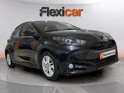 Negro Usado 2020 Toyota Yaris Edition Berlina | 14.190 € (Super precio)