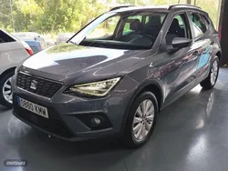 Gris / plata Usado 2018 Seat Arona Style SUV | 14.990 € (Precio justo)