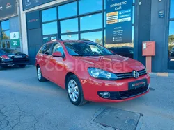 Rojo Usado 2010 VW Golf VI Sport Familiar | 3999 € (Caro)