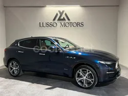 Azul Usado 2019 Maserati Levante GranLusso SUV | 52.900 € (Un poco caro)