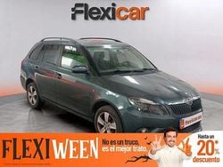 Gris / plata Usado 2015 Skoda Fabia Sport Utilitario | 6490 € (Precio justo)