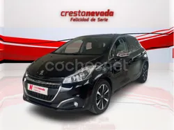 Negro Usado 2018 Peugeot 208 Allure Utilitario | 8490 € (Precio justo)