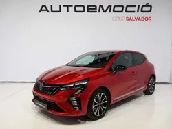 Rojo Usado 2024 Renault Clio V Techno Utilitario | 18.990 € (Un poco caro)