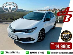 Blanco Usado 2018 Toyota Auris Hybrid Edition Utilitario | 14.990 € (Precio justo)