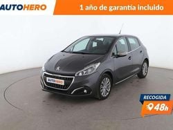 Gris Usado 2018 Peugeot 208 Allure Utilitario | 10.099 € (Precio justo)