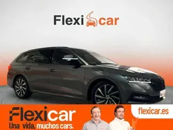 Gris Usado 2024 Skoda Octavia Selection Familiar | 24.790 € (Precio justo)
