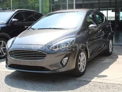 Gris / plata Usado 2021 Ford Fiesta ST-Line Utilitario | 11.850 € (Precio justo)