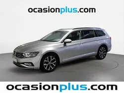 Gris plata Usado 2020 VW Passat Executive Familiar | 22.719 € (Precio justo)