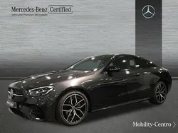 Gris grafito metalizado Usado 2023 Mercedes E220 Coupe | 53.500 € (Super precio)