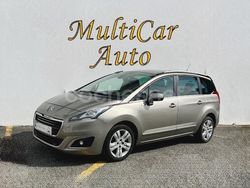 Beige Usado 2016 Peugeot 5008 Style Monovolumen | 8900 € (Precio justo)