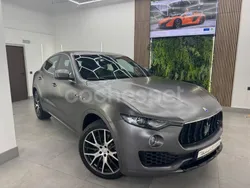 Gris / plata Usado 2019 Maserati Levante SUV | 43.990 € (Super precio)