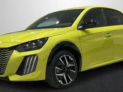 Amarillo Nuevo 2024 Peugeot e-208 GT Utilitario | 29.790 €