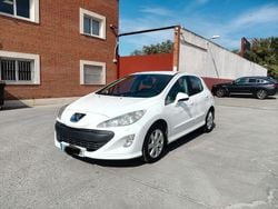 Blanco Usado 2011 Peugeot 308 Access Berlina | 5999 € (Precio justo)