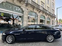 Azul Usado 2013 Jaguar XJ Premium Luxury Berlina | 30.000 €