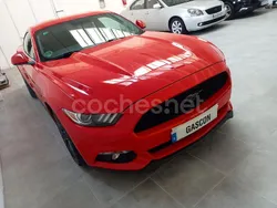 Rojo Usado 2017 Ford Mustang Fastback Coupe | 39.000 € (Caro)