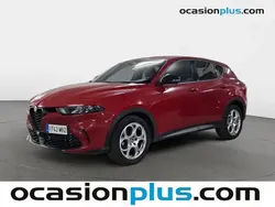 Rojo Usado 2022 Alfa Romeo Tonale Sprint SUV | 22.628 € (Precio justo)
