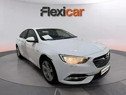Blanco Usado 2019 Opel Insignia Selective Berlina | 13.590 € (Precio justo)