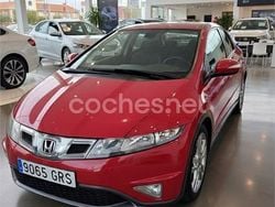 Rojo Usado 2009 Honda Civic Executive Berlina | 4999 € (Buen precio)