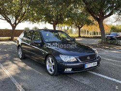 Gris / plata Usado 2001 Lexus IS300 Familiar | 7990 €
