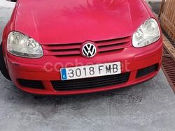 Rojo Usado 2007 VW Golf V Highline Berlina | 5500 € (Precio justo)