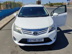 Blanco Usado 2012 Toyota Avensis Advance Familiar | 5950 € (Precio justo)