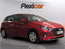 Granate Usado 2021 Hyundai i20 Berlina | 11.990 € (Buen precio)