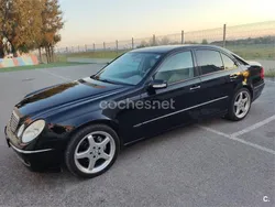 Negro Usado 2003 Mercedes E320 Avantgarde Familiar | 6750 € (Caro)