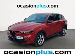 Rojo Usado 2022 Alfa Romeo Tonale Sprint SUV | 20.910 € (Un poco caro)