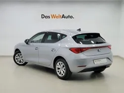 Gris plata Usado 2024 Seat Leon Style | 23.300 € (Super precio)
